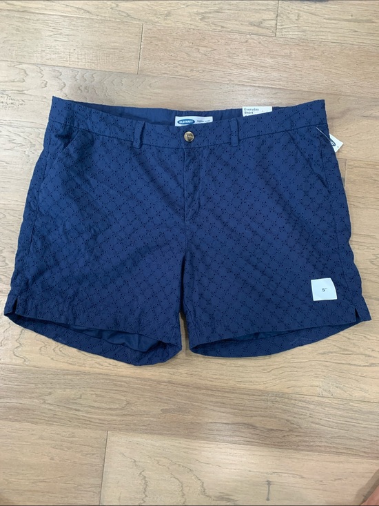 Old Navy Pants - NWT Old Navy Navy Eyelet Cotton Blend Shorts Everyday Short Mid-Rise Size 18